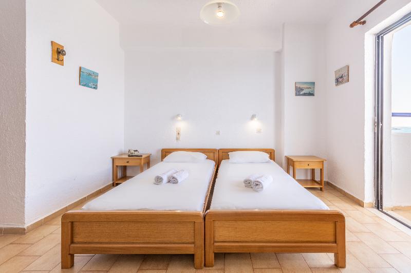 Athina Inn Херсонисос Екстериор снимка