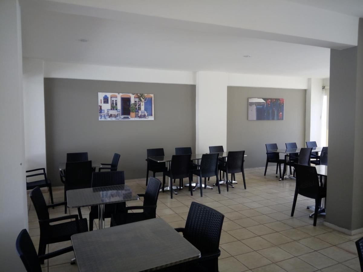 Athina Inn Херсонисос Екстериор снимка