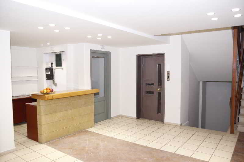 Athina Inn Херсонисос Екстериор снимка
